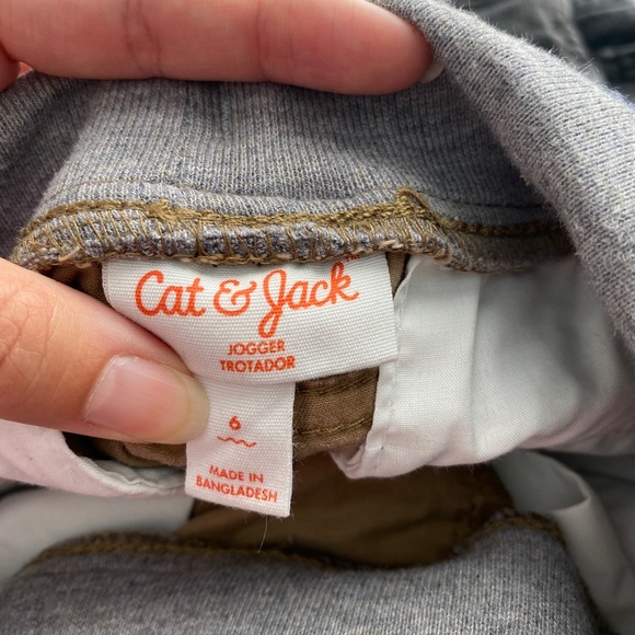 Bundle of 5 children’s pants - Picture 5 of 9